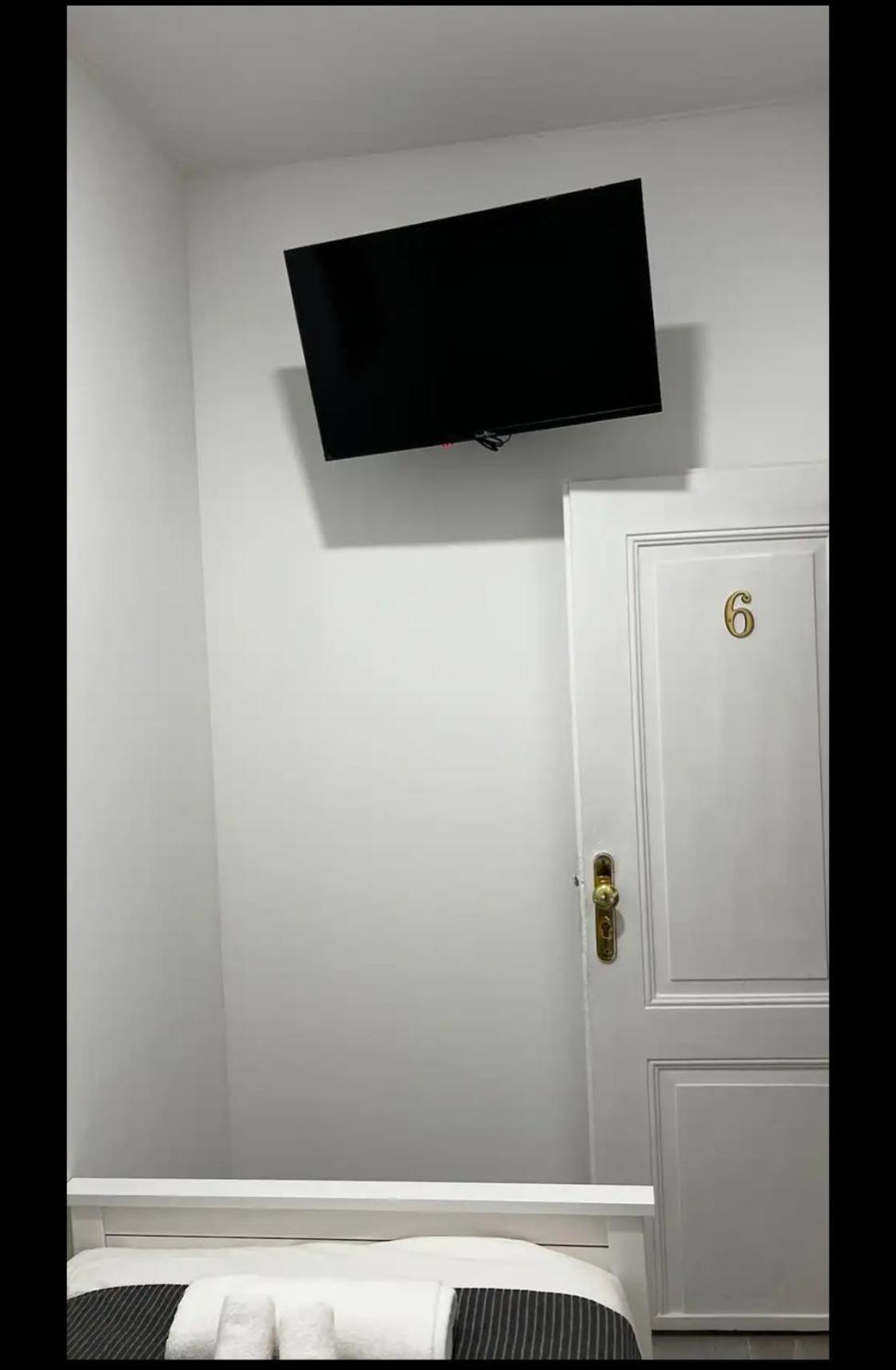 Apartamento Conde Do Redondo Lisbon Luaran gambar