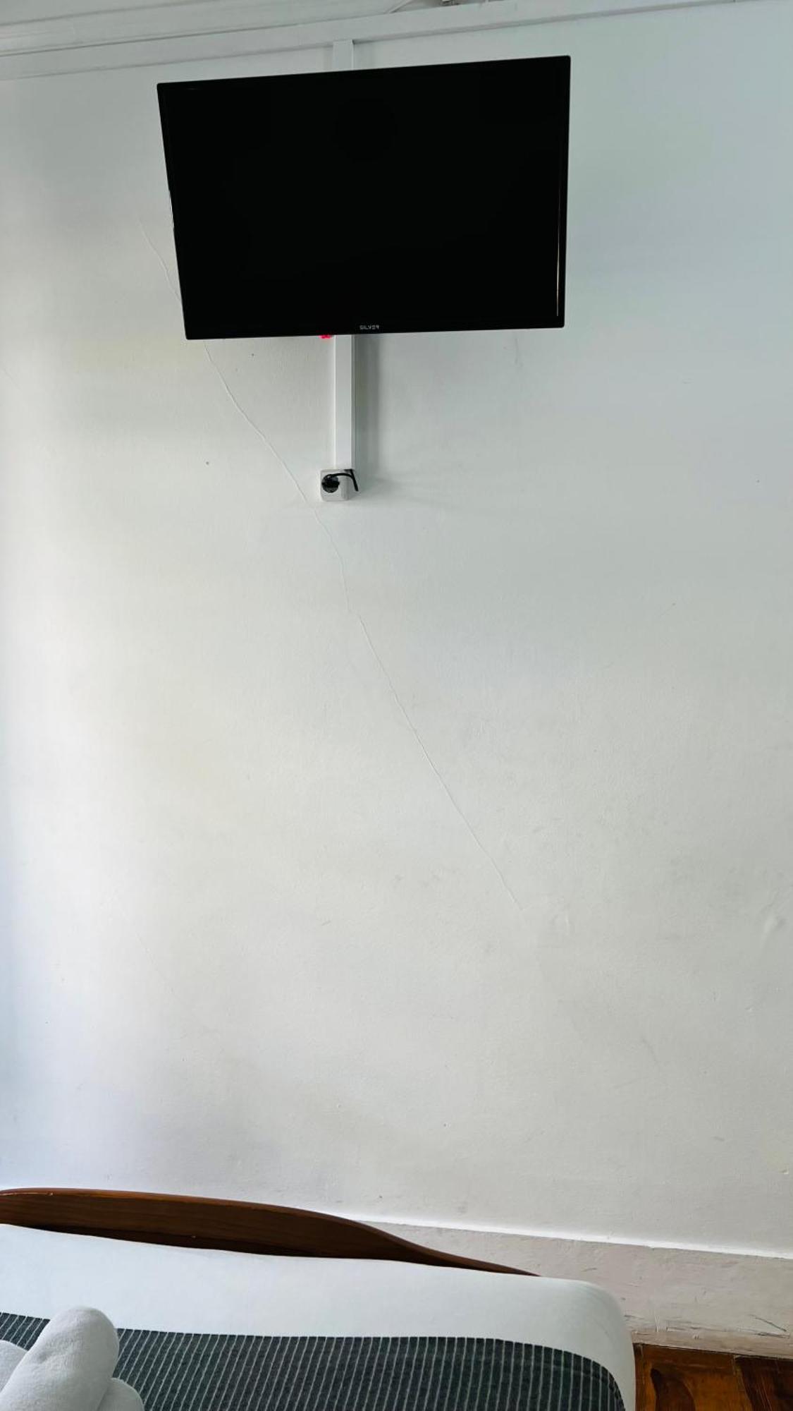 Apartamento Conde Do Redondo Lisbon Luaran gambar