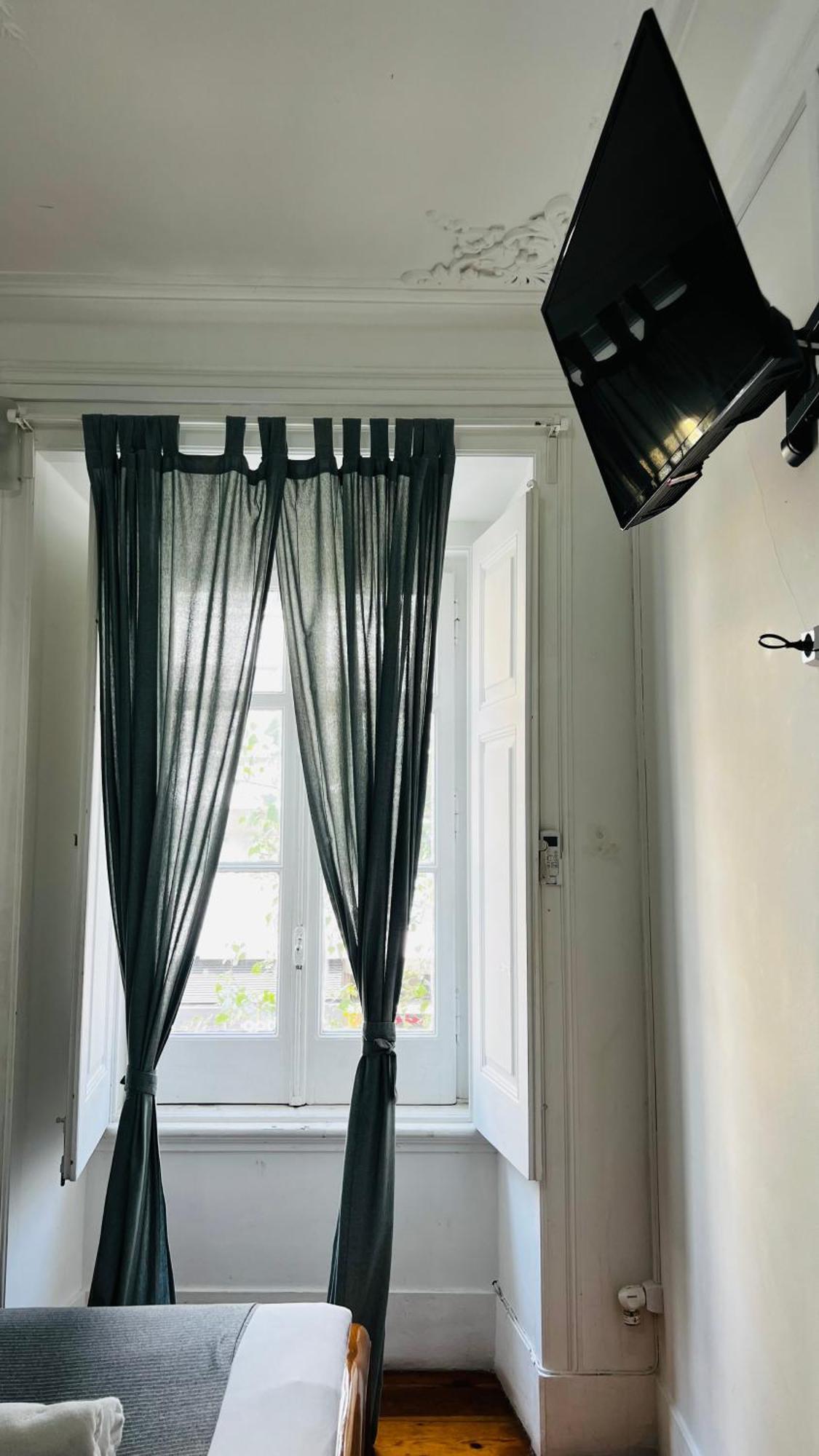 Apartamento Conde Do Redondo Lisbon Luaran gambar